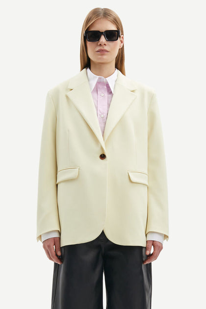 Womens Outerwear & Jackets – Caughley